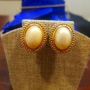 Vintage Christian Dior Earrings in A Original Dior Box